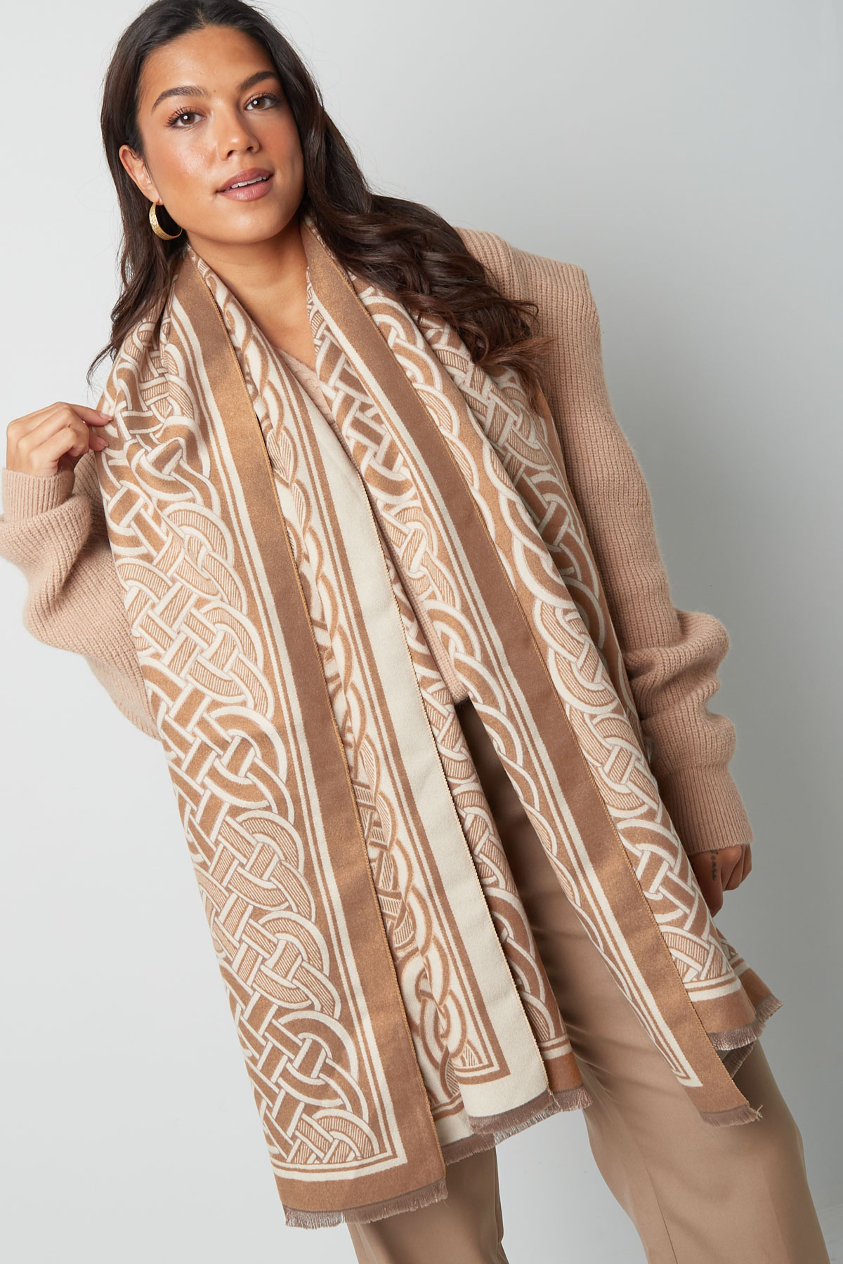 Sjaal met luxueuse print - grijs h5 Afbeelding2